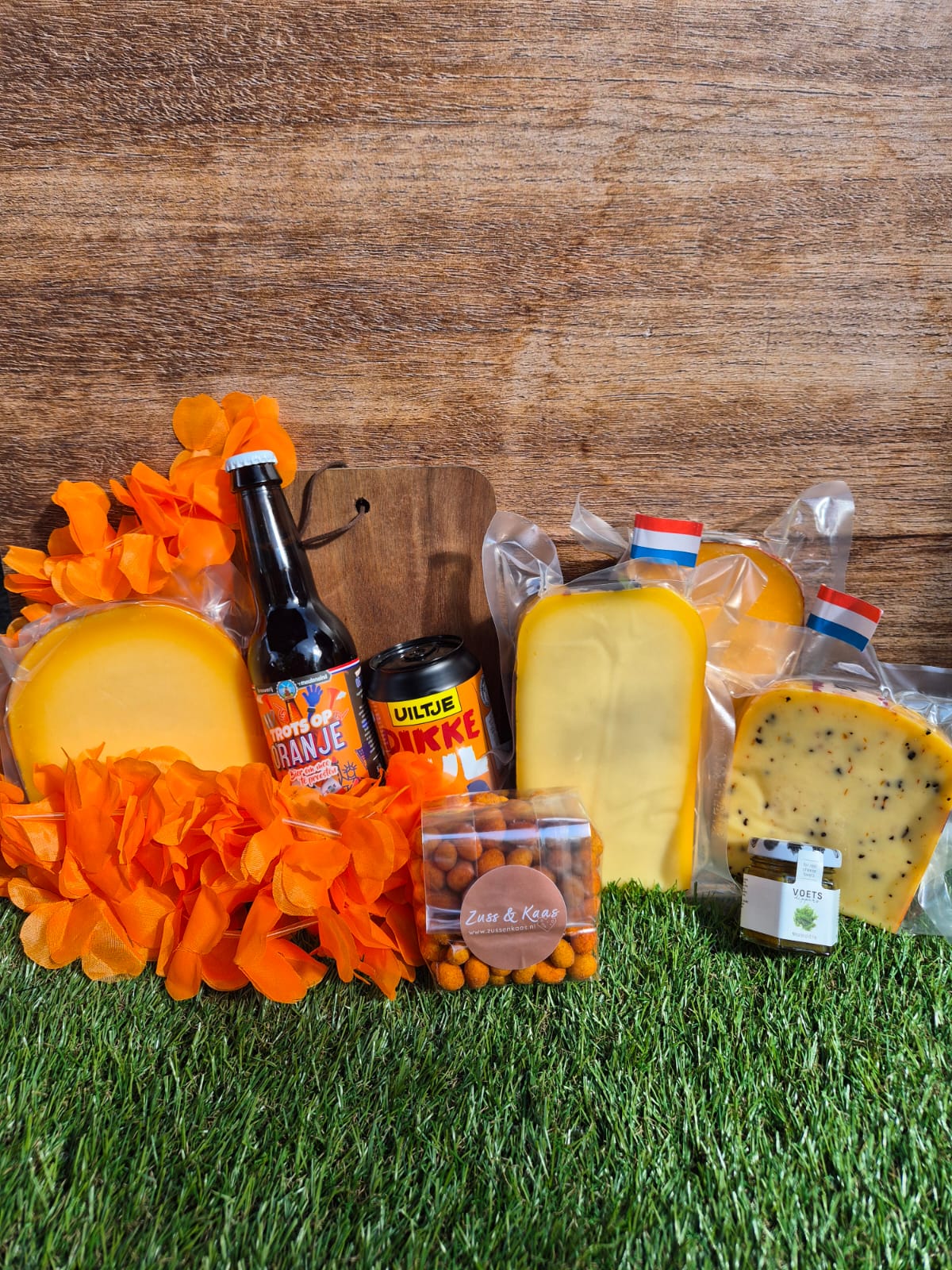 Oranje plank (met 3.0 oranje bier van Uiltje)